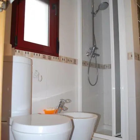 Casa Del Reloj Apartment *